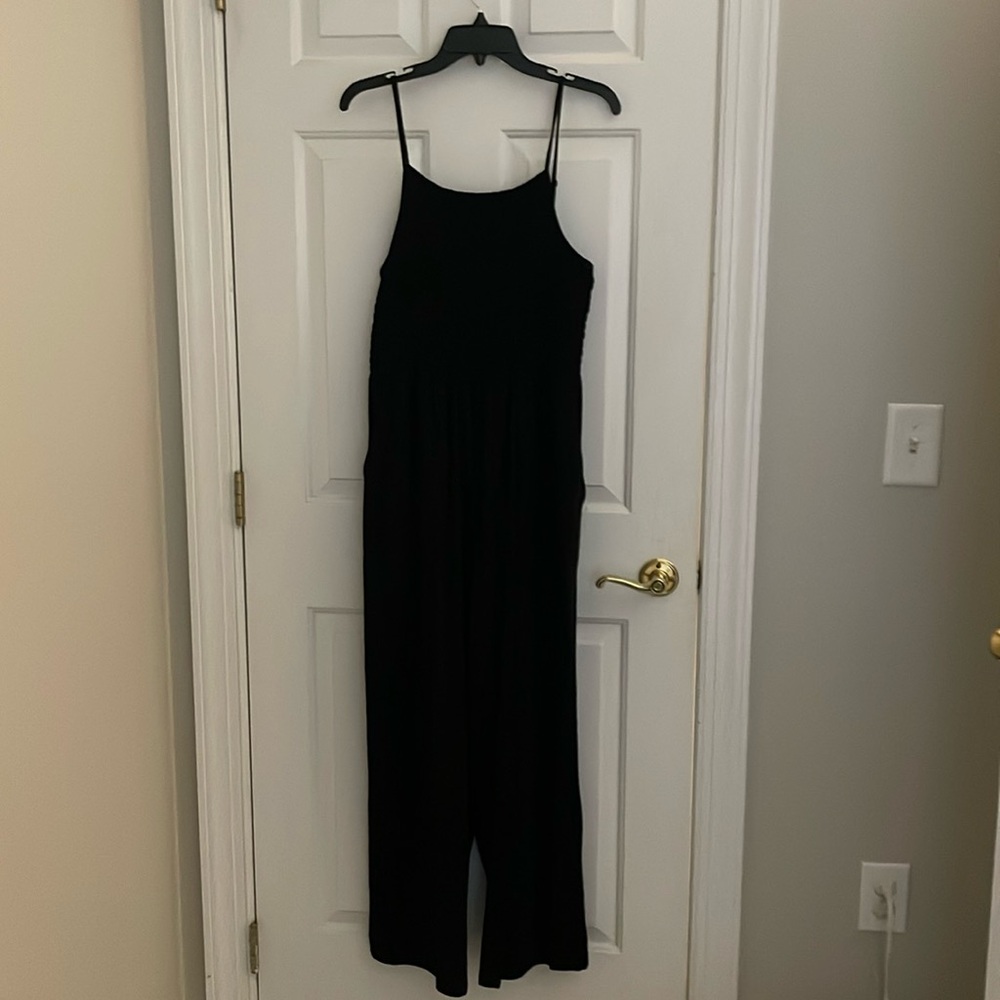 Gap smocked top spaghetti strap jumpsuit. NWT